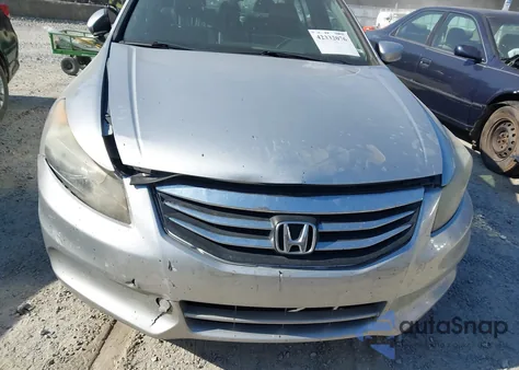 2012 Honda Accord 2.4 Se из США, поврежденный, VIN 1HGCP2F60CA088564
